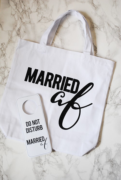 Win $1500 in Wholesale Wedding Flowers from FiftyFlowers and #MyCricutStory