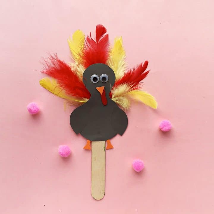 Kid's Thanksgiving Turkey Puppet DIY